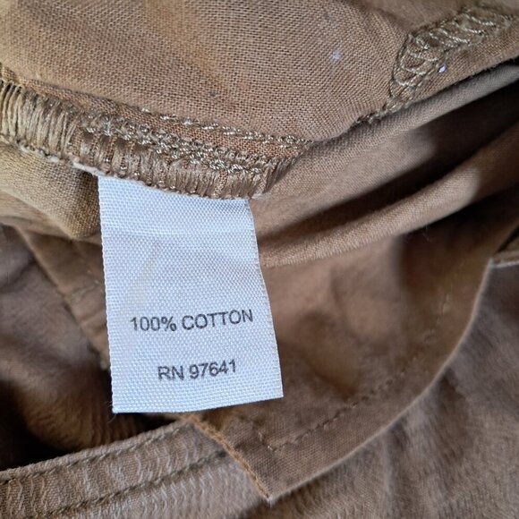 J JILL Genuine Fit Below Waist Tan Capri Cropped Pants Size 10 - Picture 11 of 11